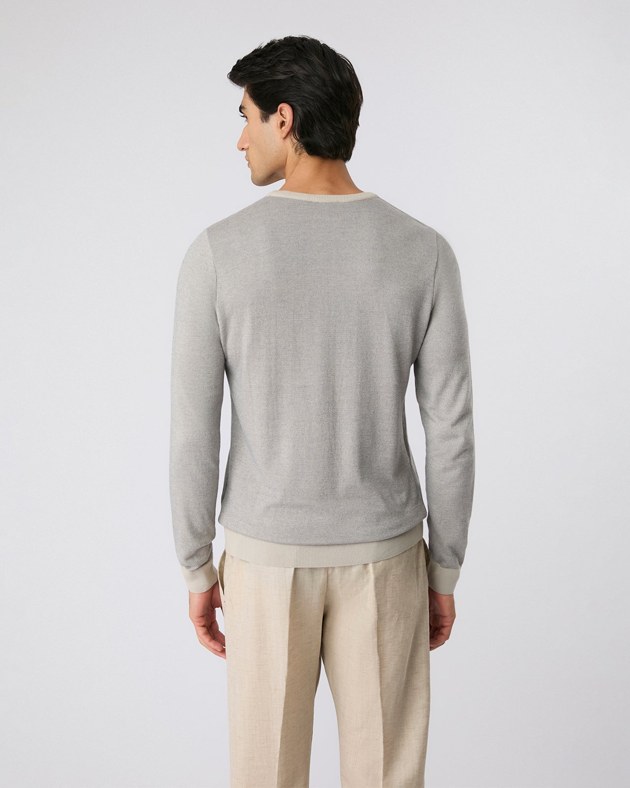 https://cdn.shopify.com/s/files/1/0330/5773/4715/files/Merino0189_ada45151-68c3-473f-a051-edb1f3880908.jpg?v=1747666778