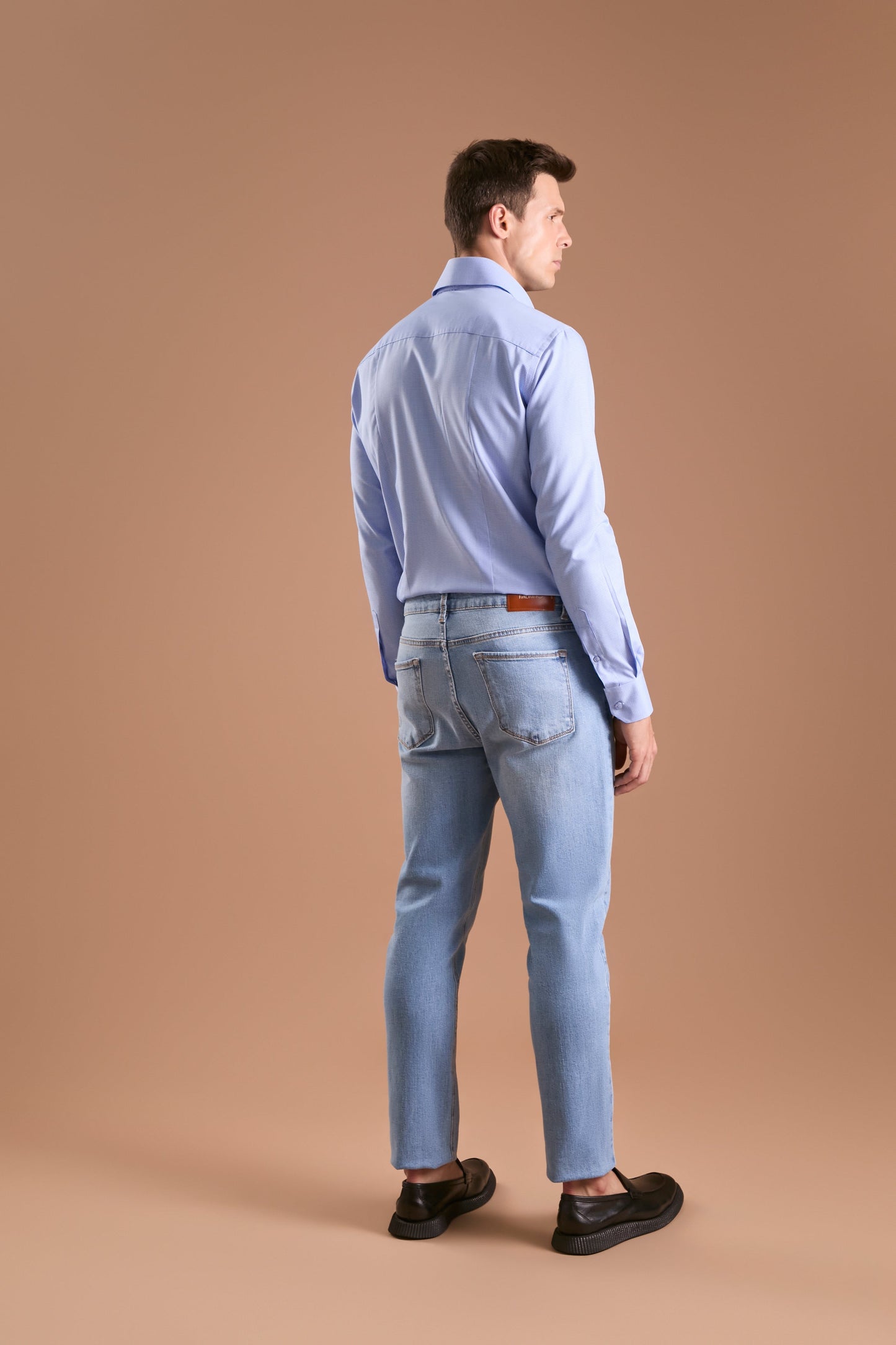 https://cdn.shopify.com/s/files/1/0330/5773/4715/files/b46f7d33b18f89db593531a1a19ad1a2.jpg?v=1749486144