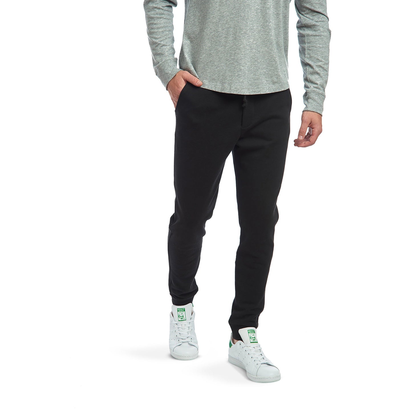 https://cdn.shopify.com/s/files/1/0578/7385/8748/products/black-joggers_0323.jpg?v=1643174180