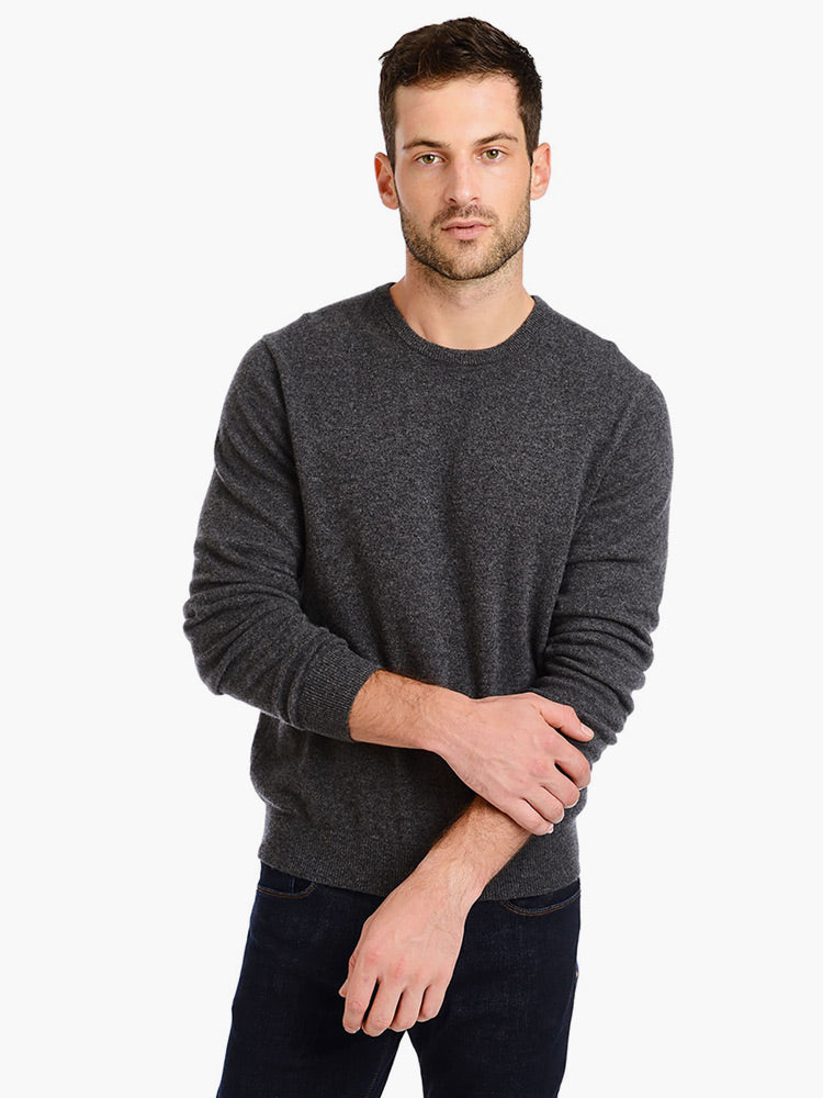https://cdn.shopify.com/s/files/1/0578/7385/8748/products/mens_crew_grey_0776_1.jpg?v=1631717880