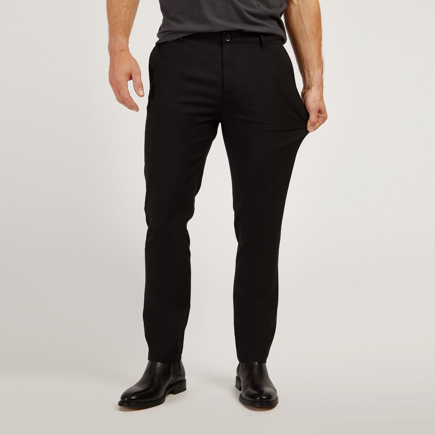 https://cdn.shopify.com/s/files/1/0578/7385/8748/files/mstp_putn_blac_2400x2400_04_8c221986-0b77-4ebb-ae07-7df4d98dab3c.jpg?v=1739392859