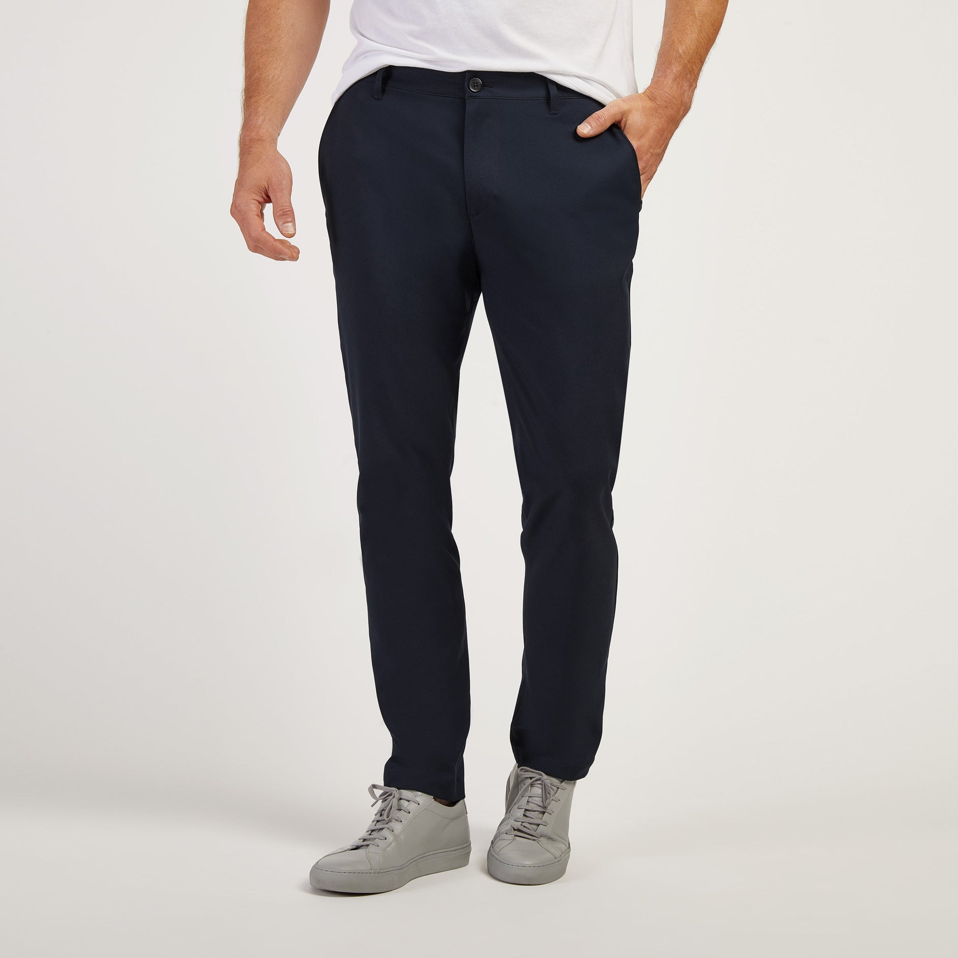 https://cdn.shopify.com/s/files/1/0578/7385/8748/files/mstp_putn_navy_2400x2400_01_b53b46e1-d838-4706-bbba-c623791b6e2c.jpg?v=1739470273