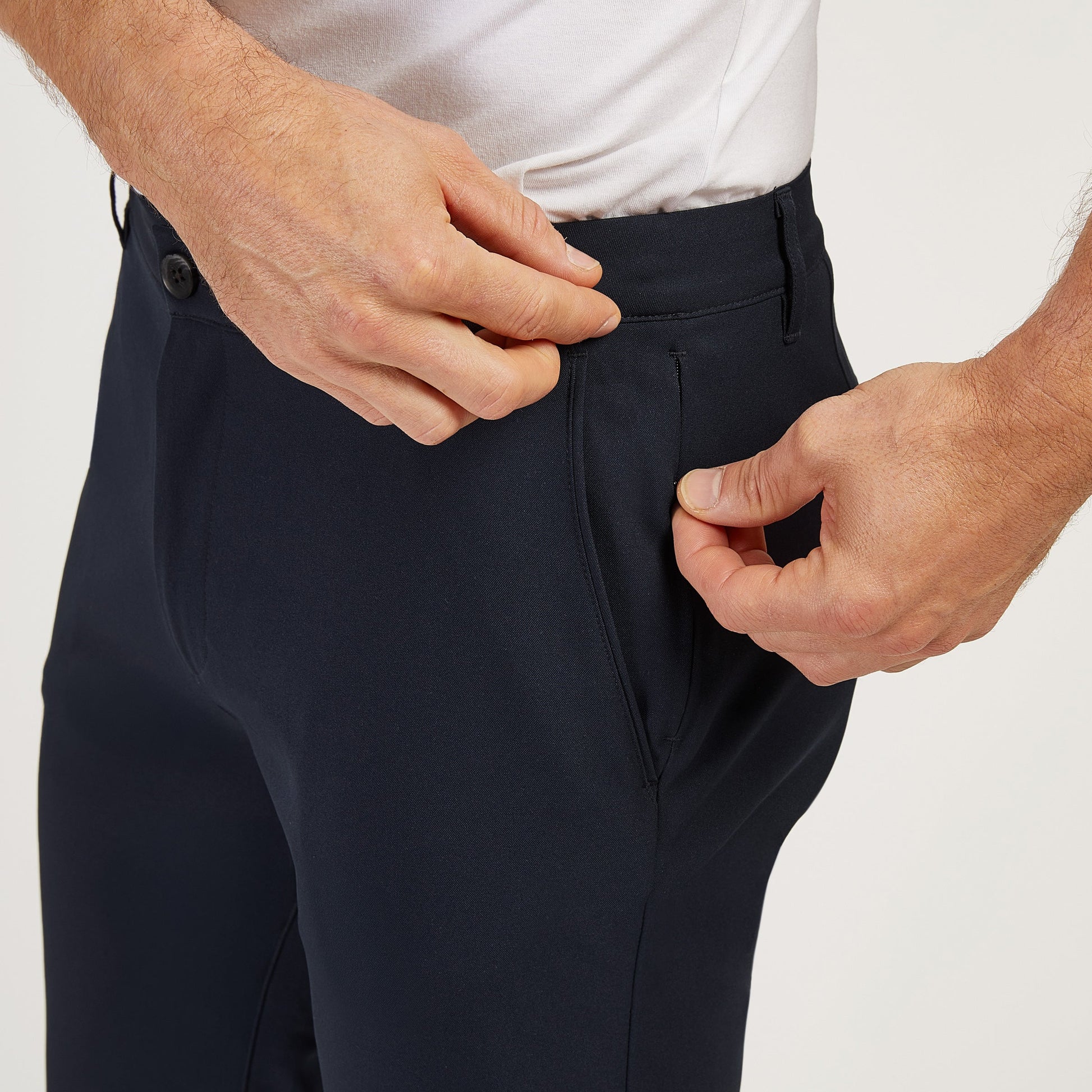 https://cdn.shopify.com/s/files/1/0578/7385/8748/files/mstp_putn_navy_2400x2400_07_9f30a370-3720-4af2-8f7f-61953f67be17.jpg?v=1739470273