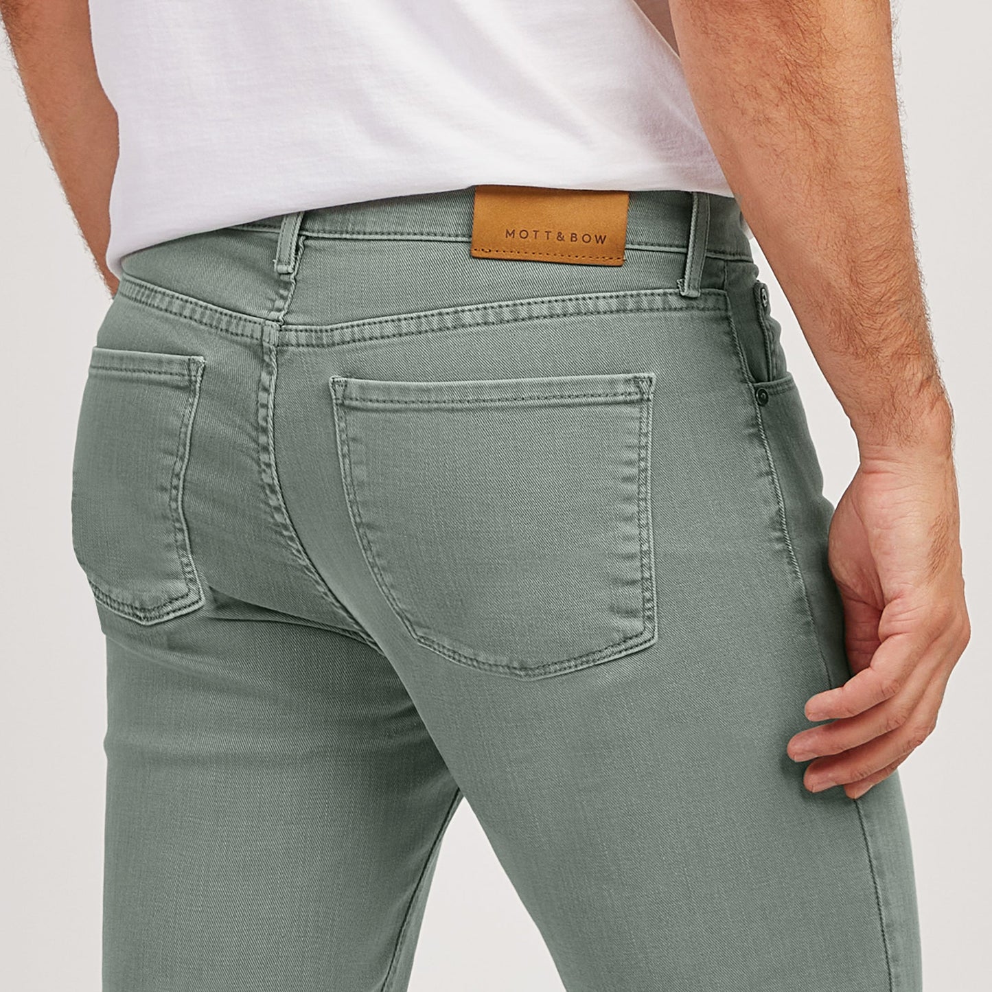 https://cdn.shopify.com/s/files/1/0578/7385/8748/files/slim_merc_sage-32x32_06_5fc5b393-63ed-4d28-9888-70c069e41b11.jpg?v=1761752771
