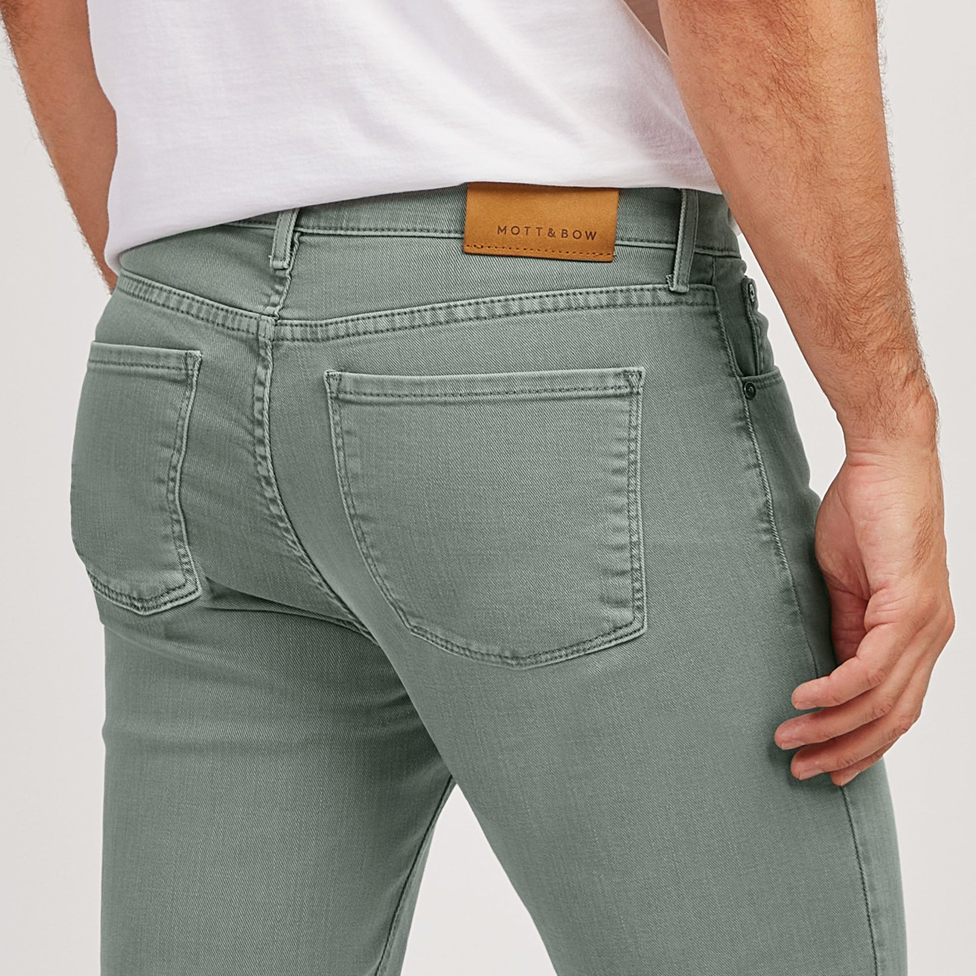 https://cdn.shopify.com/s/files/1/0578/7385/8748/files/slim_merc_sage-32x32_06_5fc5b393-63ed-4d28-9888-70c069e41b11.jpg?v=1761752771