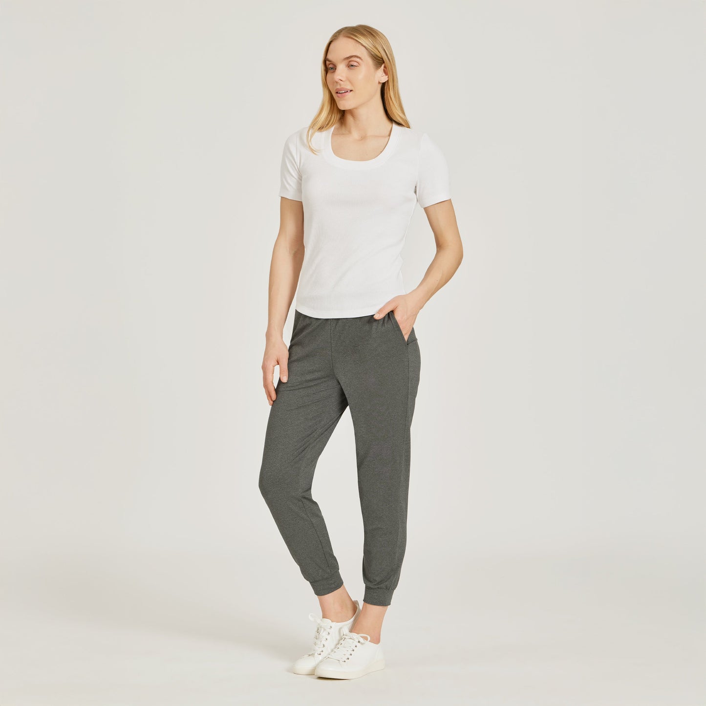 https://cdn.shopify.com/s/files/1/0578/7385/8748/files/wpsj_devo_chah_2500x2500_8.jpg?v=1750183035