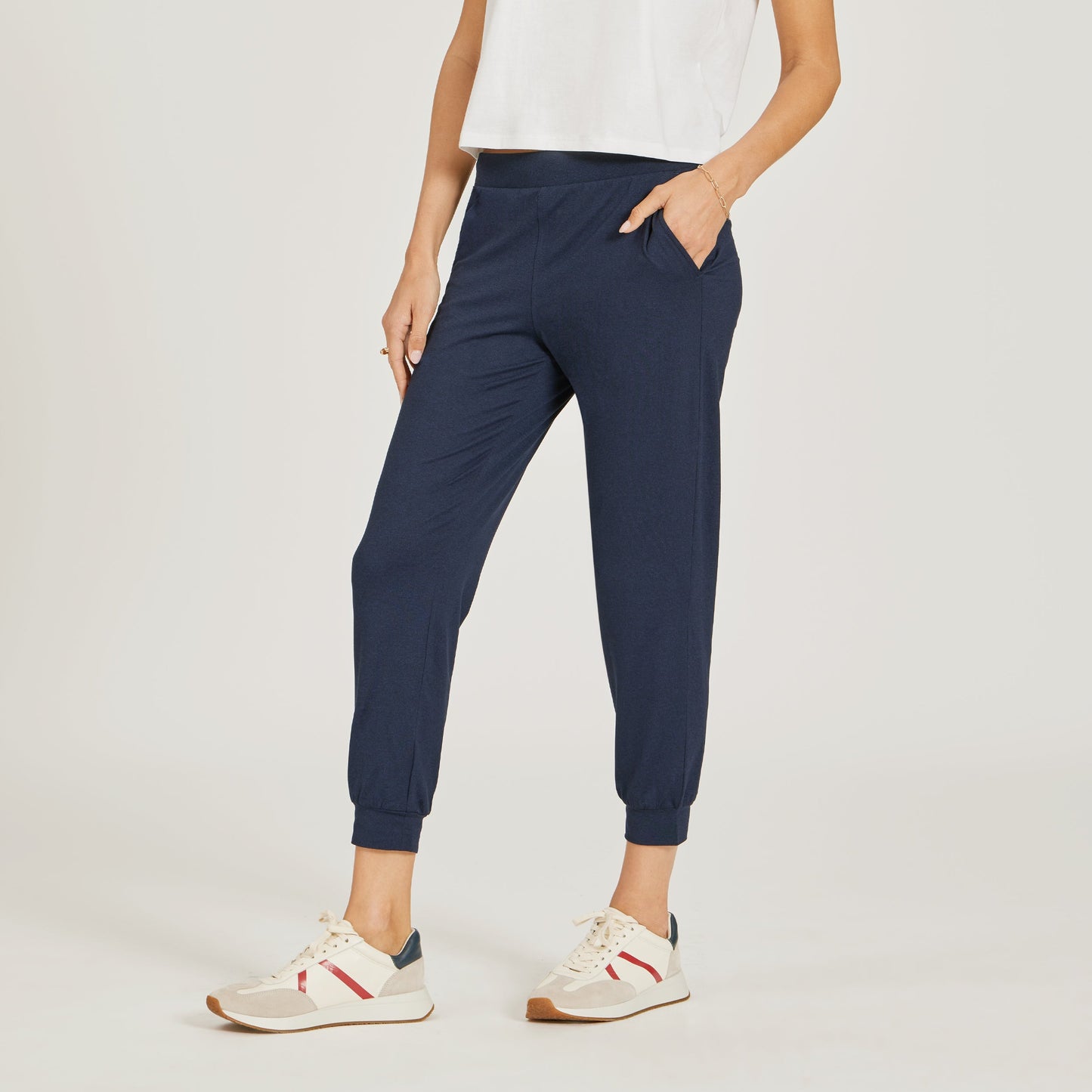 https://cdn.shopify.com/s/files/1/0578/7385/8748/files/wpsj_devo_hean_2500x2500_2.jpg?v=1750183245