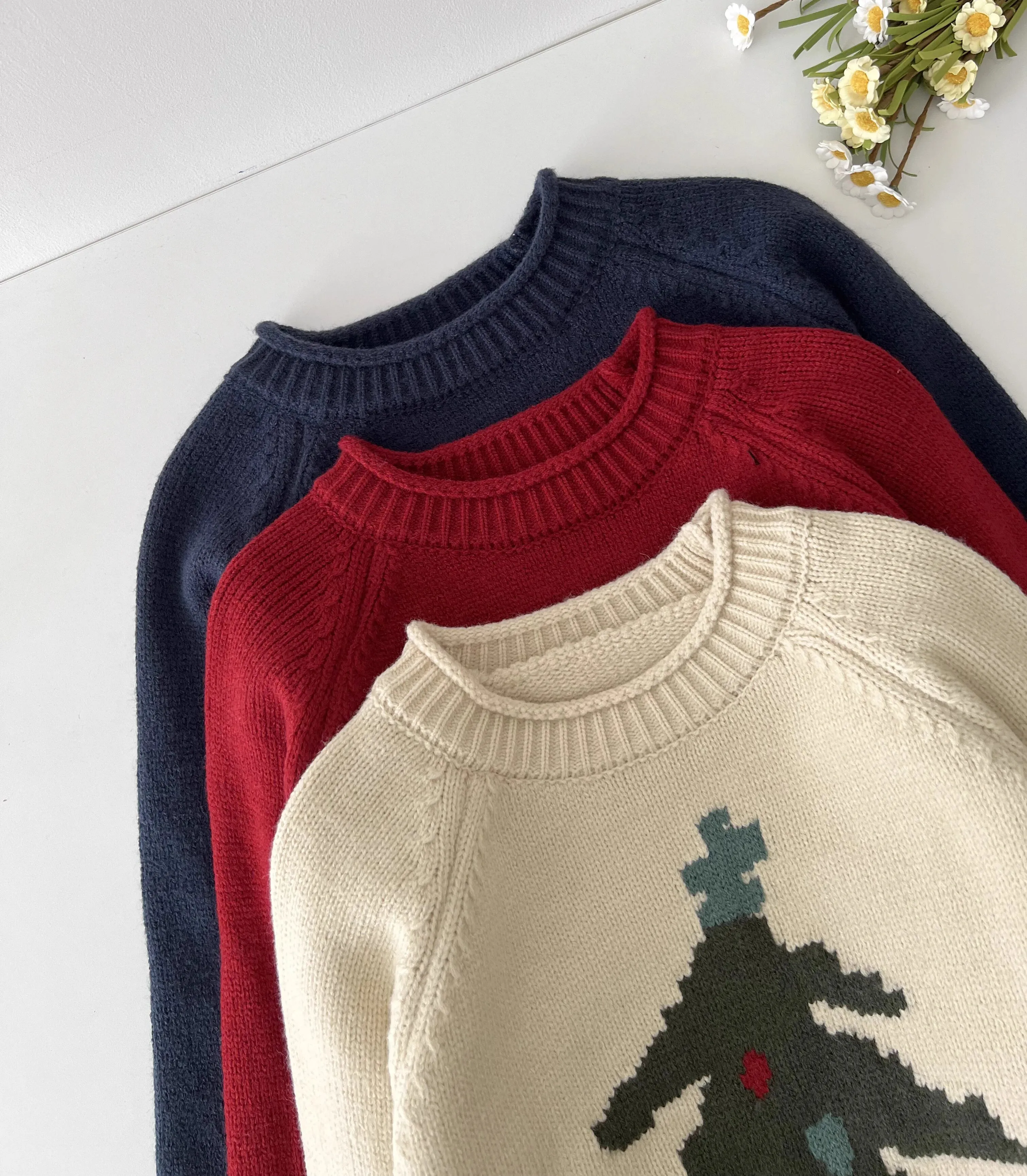 Christmas tree jacquard round neck knitted sweater    S4693