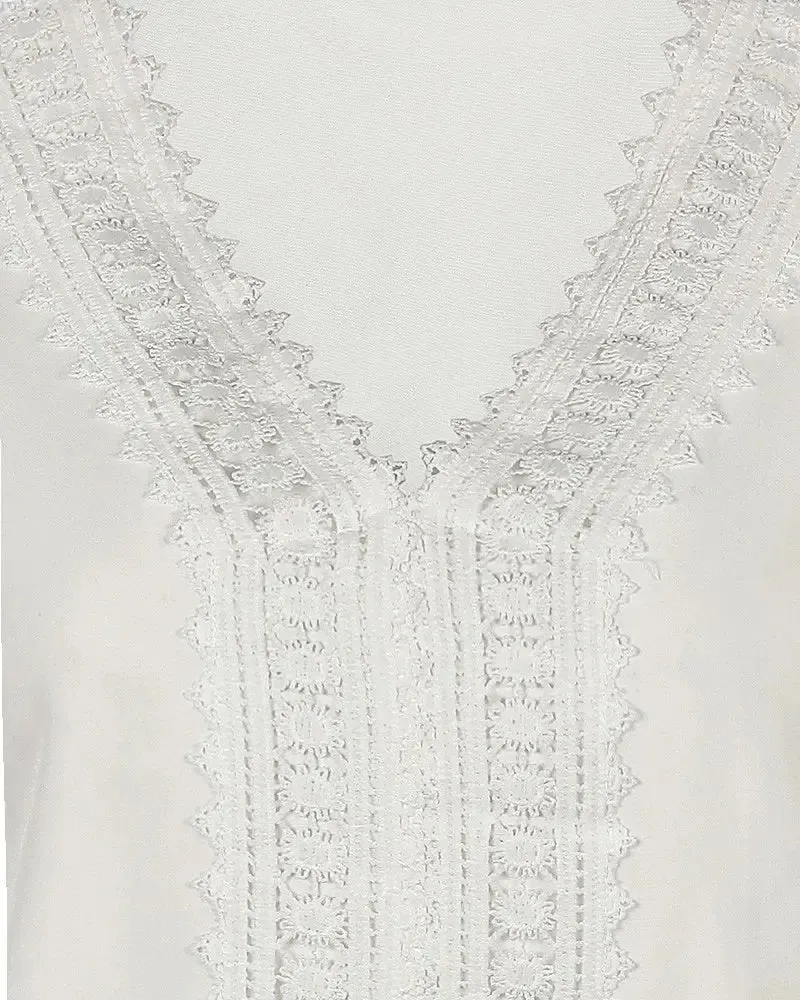 Deanwangkt - V-neck top with long sleeves in guipure lace