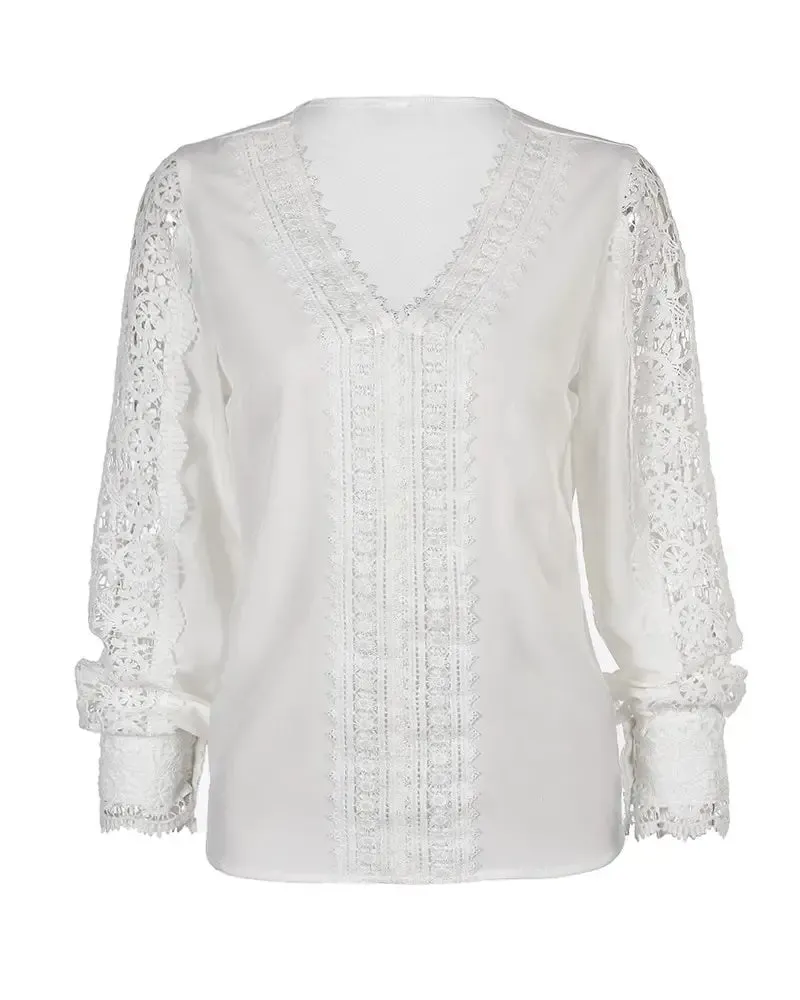 Deanwangkt - V-neck top with long sleeves in guipure lace