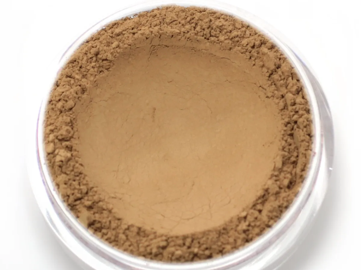 "Hazelnut" - Mineral Wonder Powder Foundation