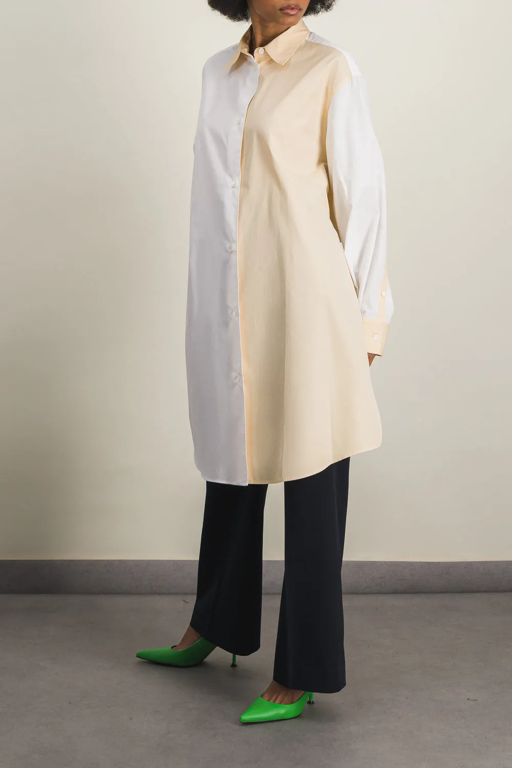 Two-tone asymmetric organic cotton shirt